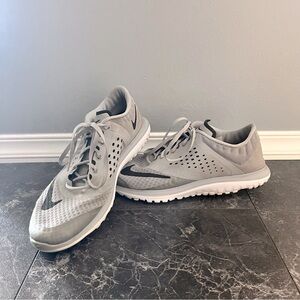 Men’s Nike FS Lite Run 2 size 9.5 GUC